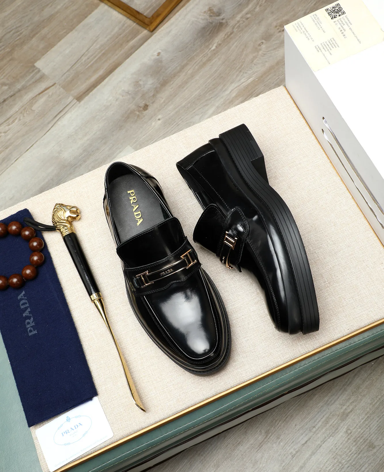 Men's men's shoes 💰540 (water-dyed cow leather) 📛📛PRADA high-end counter's latest formal business leather shoes 👔original and highest quality! Imported from Italy 🇮🇹 first-layer calfskin fabric ➕ cowhide lining Original outsole Formal size: 38➖44 (45 customized)